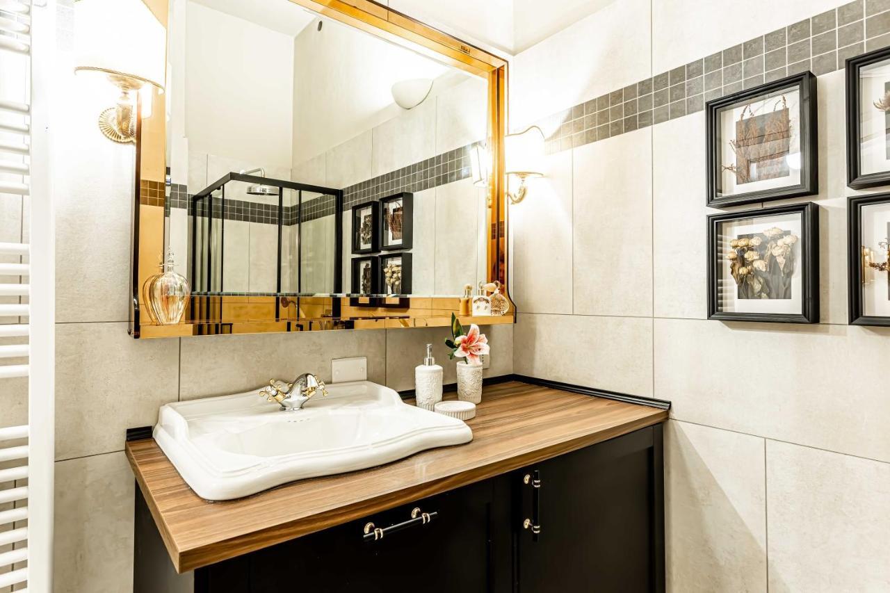 Casa Colonna Romantic Apartment Corso Di Porta Ticinese Milano Dış mekan fotoğraf