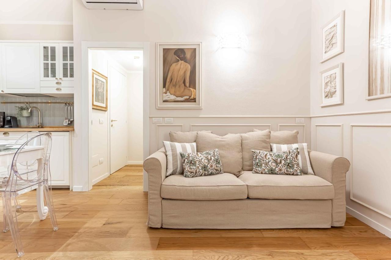 Casa Colonna Romantic Apartment Corso Di Porta Ticinese Milano Dış mekan fotoğraf
