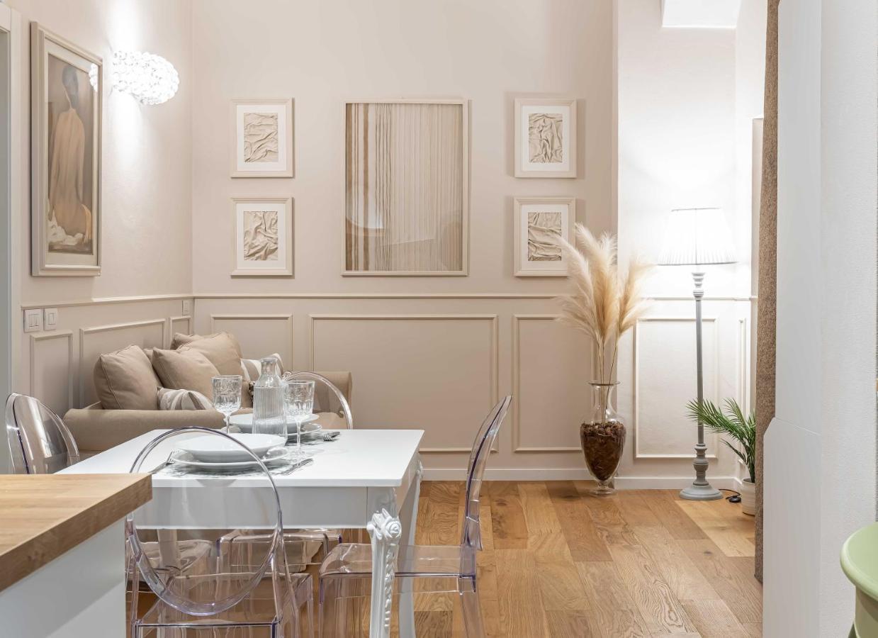 Casa Colonna Romantic Apartment Corso Di Porta Ticinese Milano Dış mekan fotoğraf